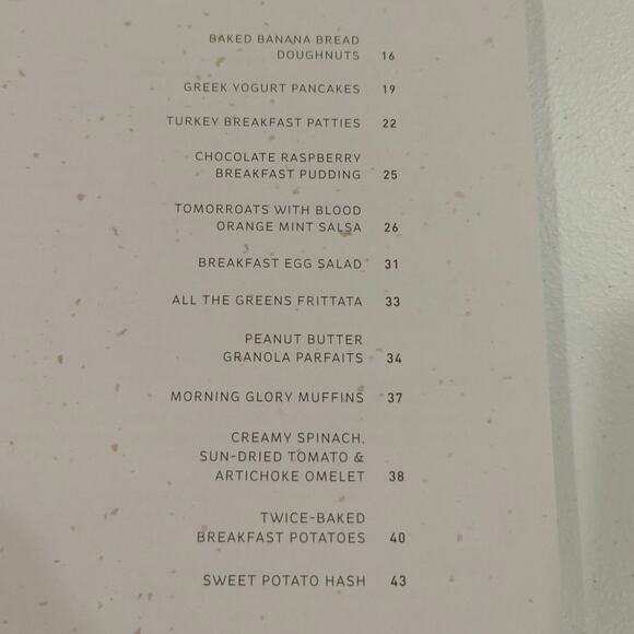 Eating in the Middle: A Mostly Wholesome Cookbook Andie Mitchell - Picture 4 of 8